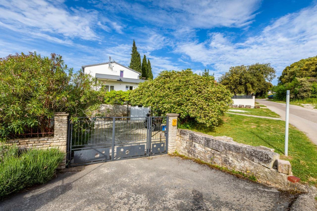 Nature & Sea Holiday Home With Pool Pula Dış mekan fotoğraf