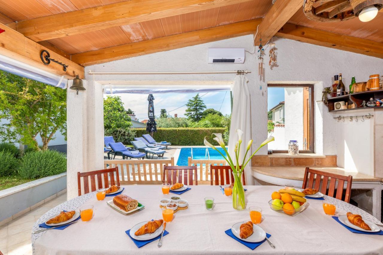 Nature & Sea Holiday Home With Pool Pula Dış mekan fotoğraf