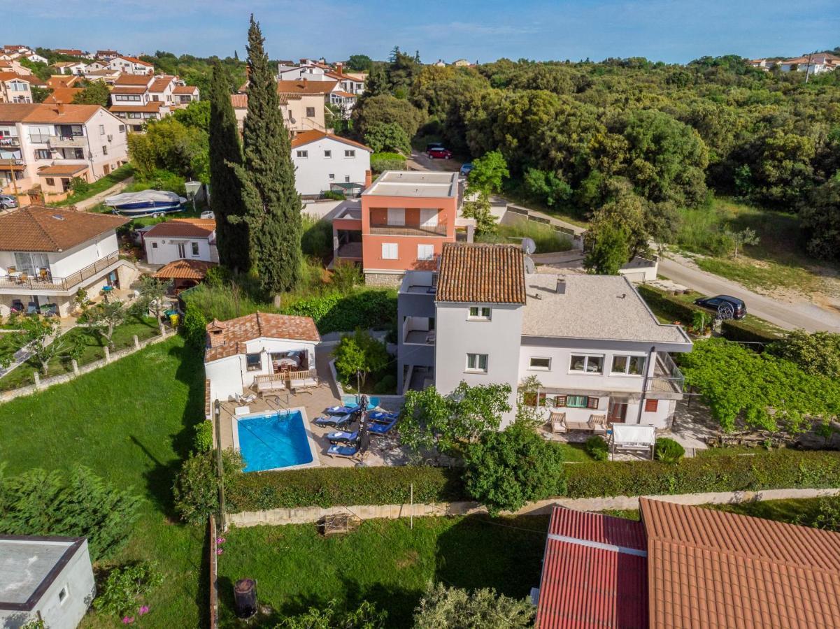 Nature & Sea Holiday Home With Pool Pula Dış mekan fotoğraf