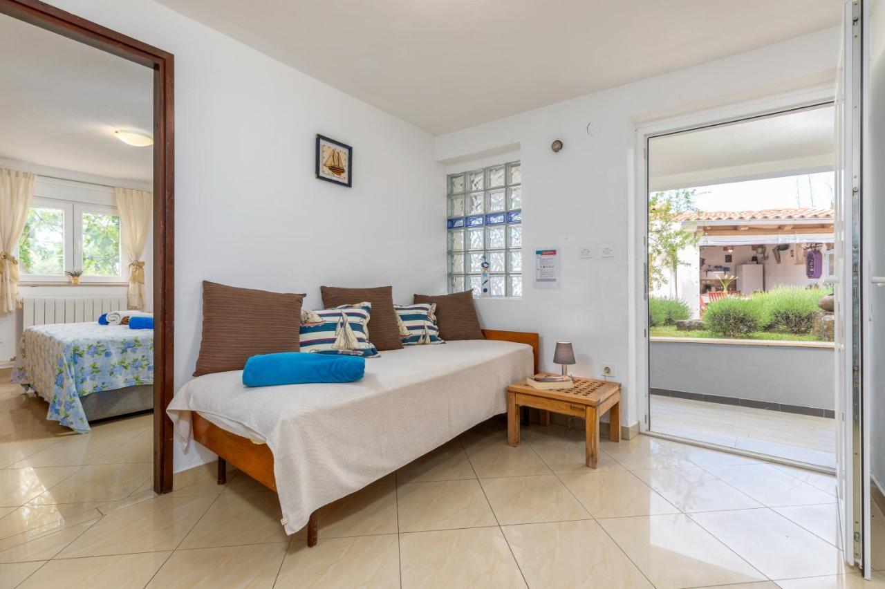 Nature & Sea Holiday Home With Pool Pula Dış mekan fotoğraf